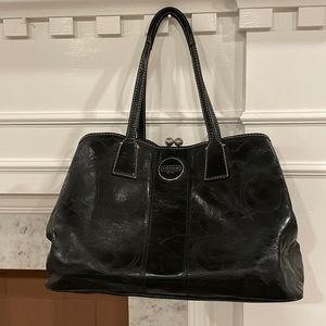 Coach black leather shoulder bag